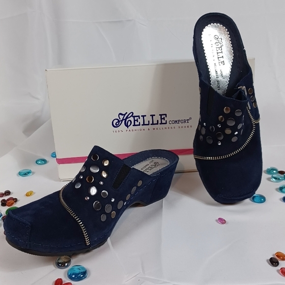 Helle Comfort Suede Studded Women's Navy BSuede Mules. $199 At HELLE. Sz9 - Picture 6 of 10